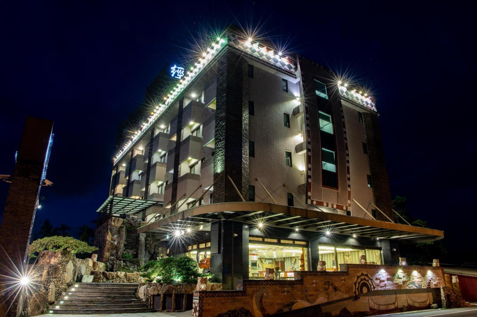 Classic Hotel Shvatan Nantou Екстериор снимка