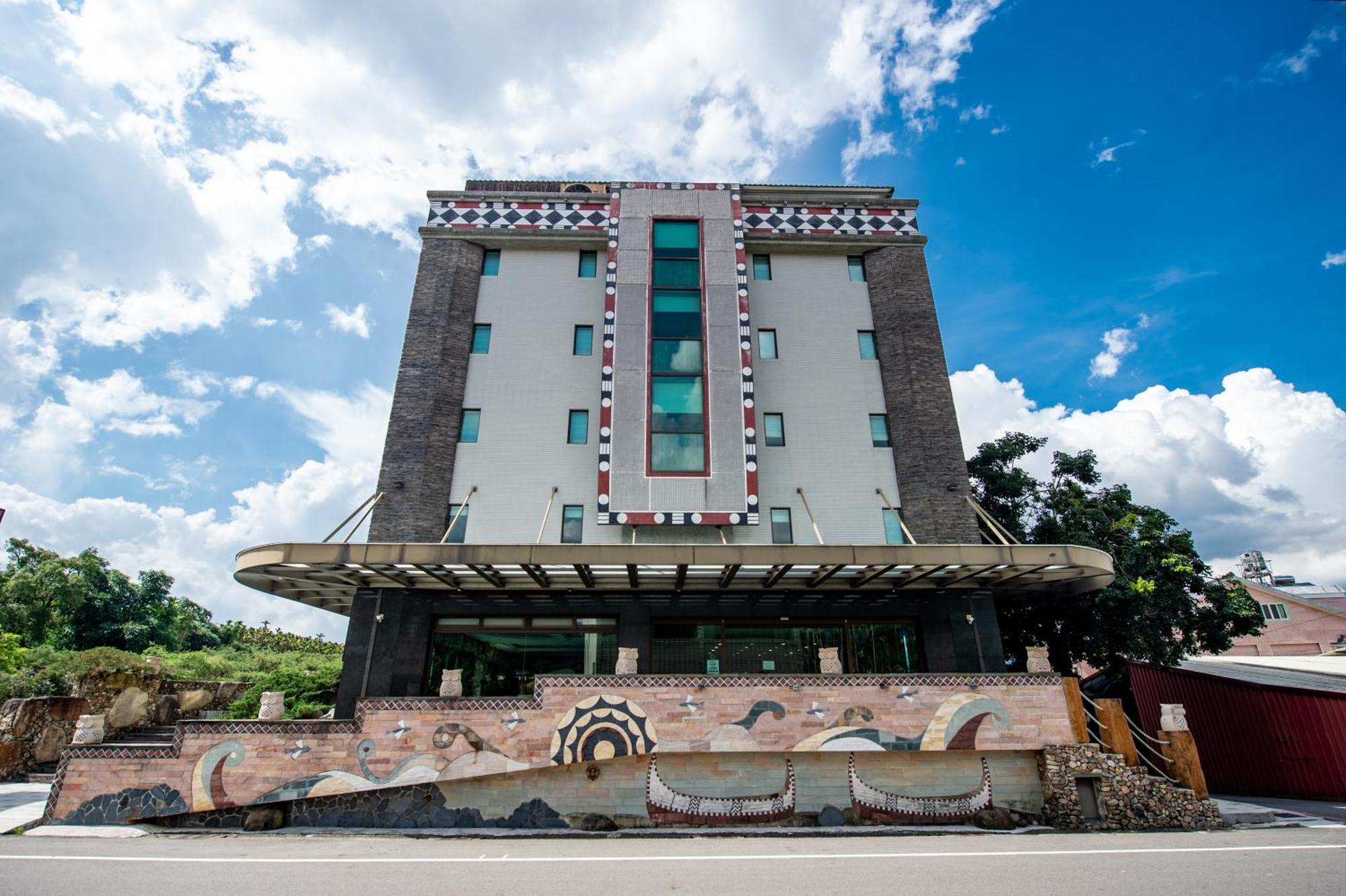 Classic Hotel Shvatan Nantou Екстериор снимка